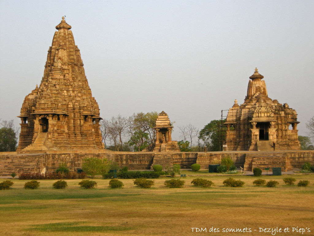 Devi Jagadamba et Mahadeva