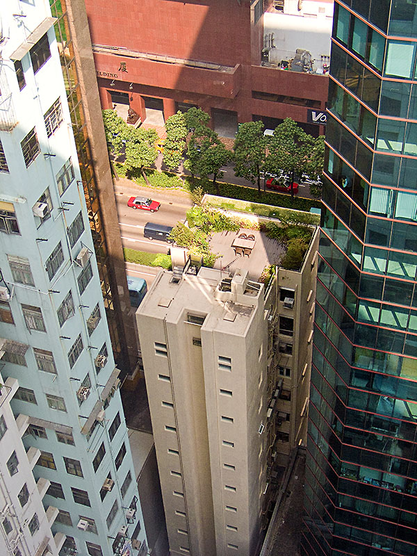 Dachgarten im Zentrum von Hong Kong. Foto: Klaus Schoerner