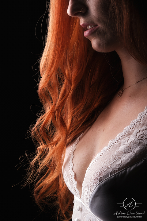 Osez la séduction : Réservez votre séance lingerie en studio