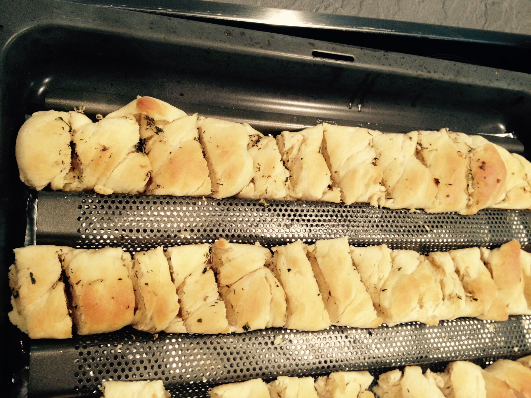 Baguette mit Knoblauch/Kräuterbutter! - Happy Kitchen