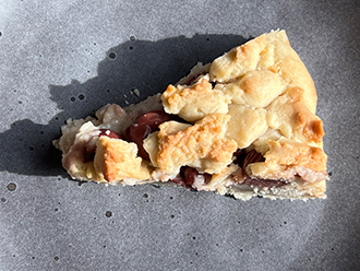 Marzipan-Kirsch-Kuchen