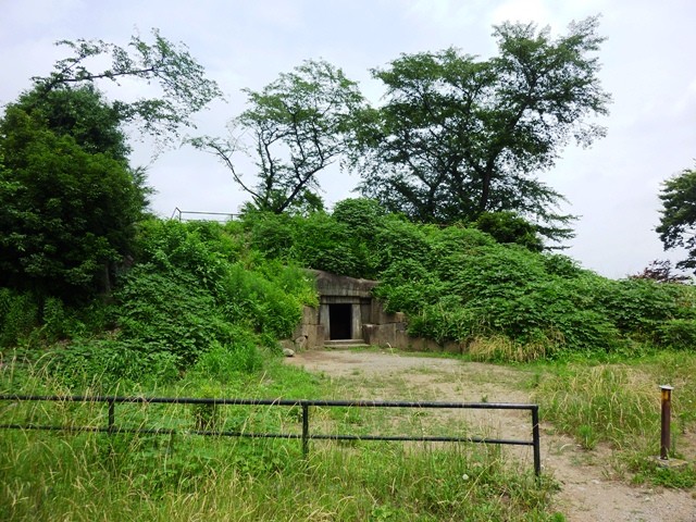 蛇穴山古墳