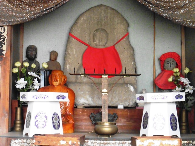 西福寺の赤子地蔵