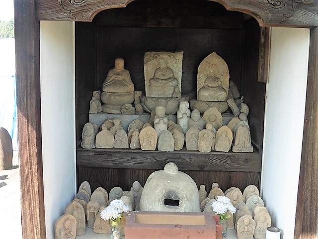 小棚薬師堂（高崎市吉井町）