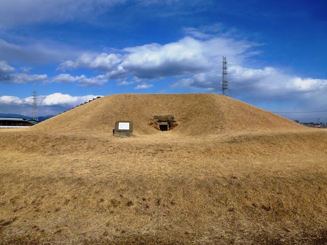 鶴巻古墳