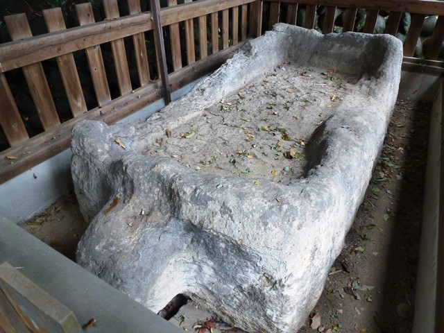 不動山古墳（石棺）