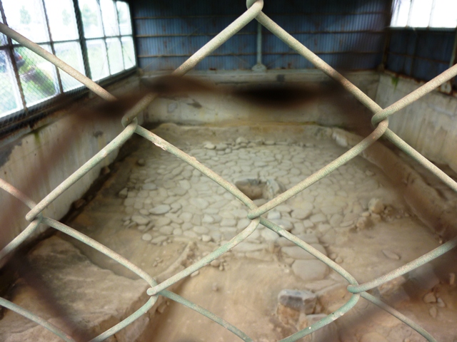 藤岡・中大塚縄文時代敷石遺構