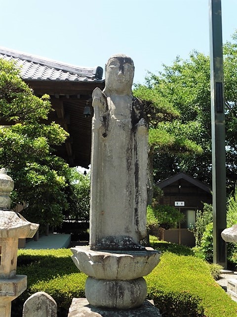 仁叟寺の地蔵菩薩像