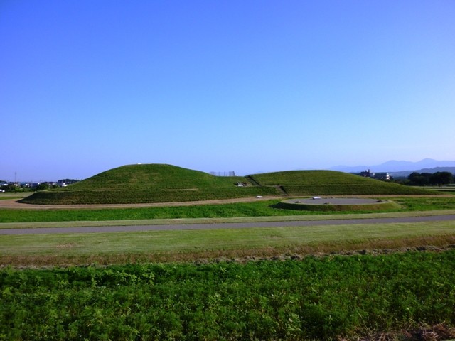保渡田二子山古墳