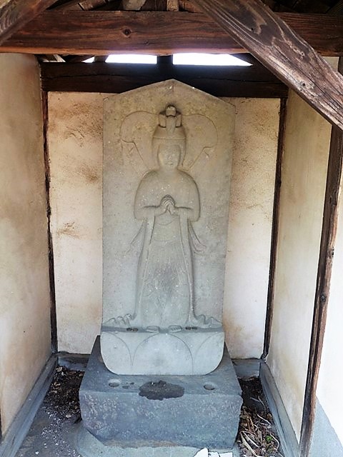 宝生寺の馬頭観音像
