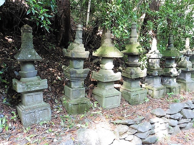白井長尾氏累代の墓（空恵寺）