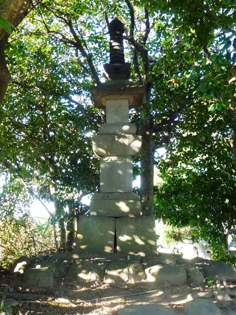 大井政成の墓（玄頂寺）