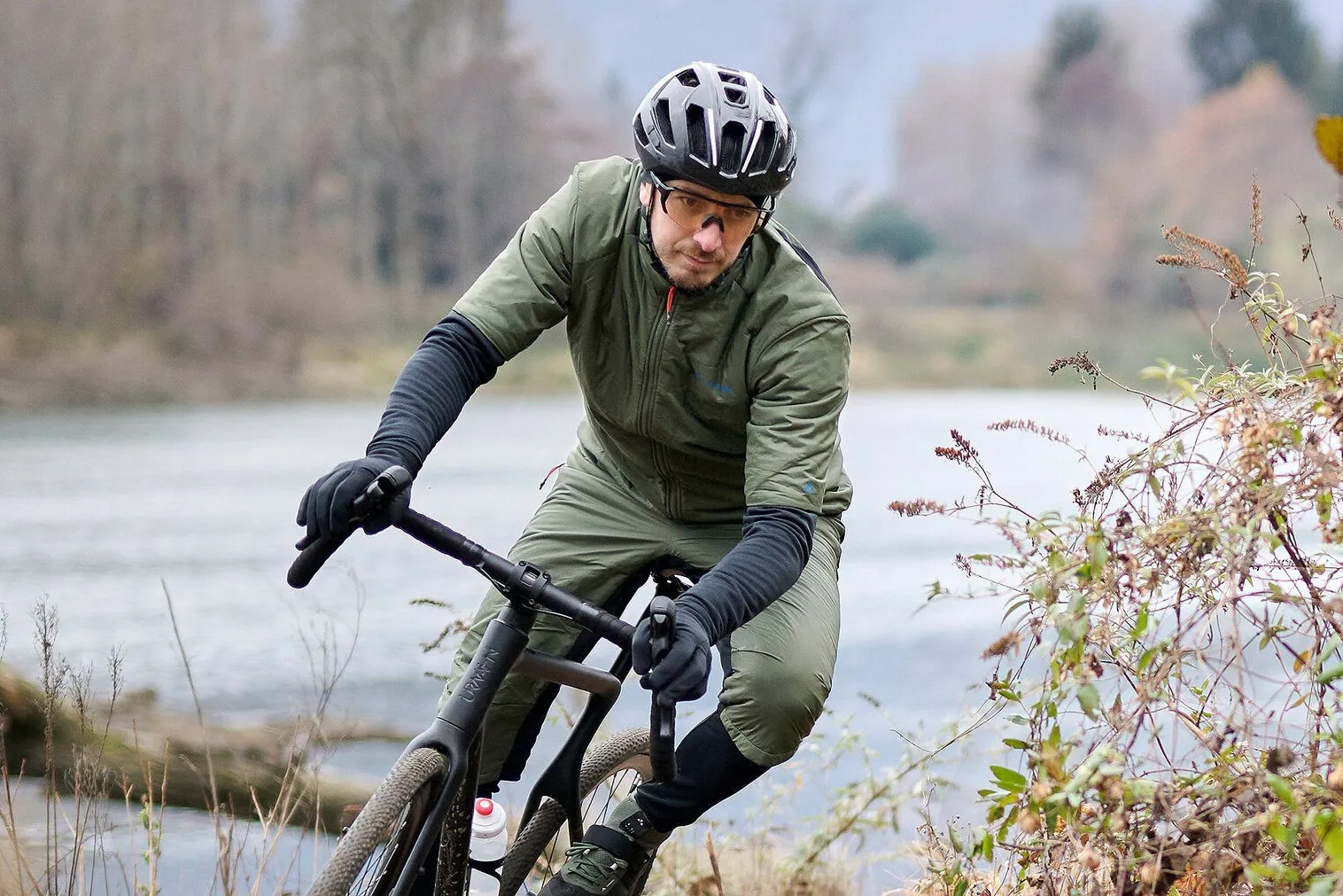 Kuro Full-Zip Fahrrad Isolationstrikot – Wintertaugliches Tourenkleid