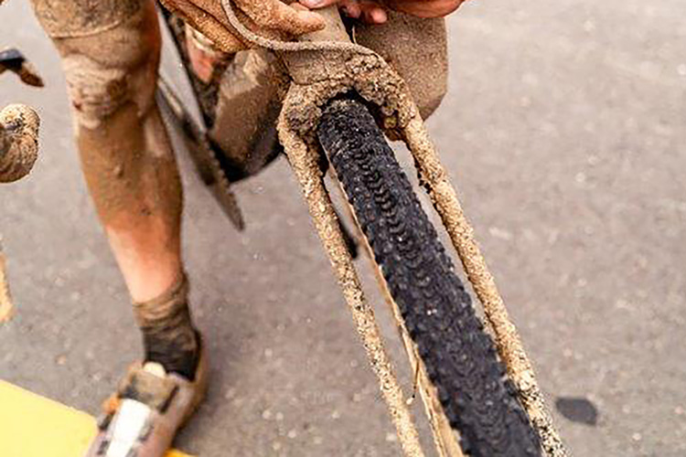 Schlauchloser Gravelreifen von PIRELLI