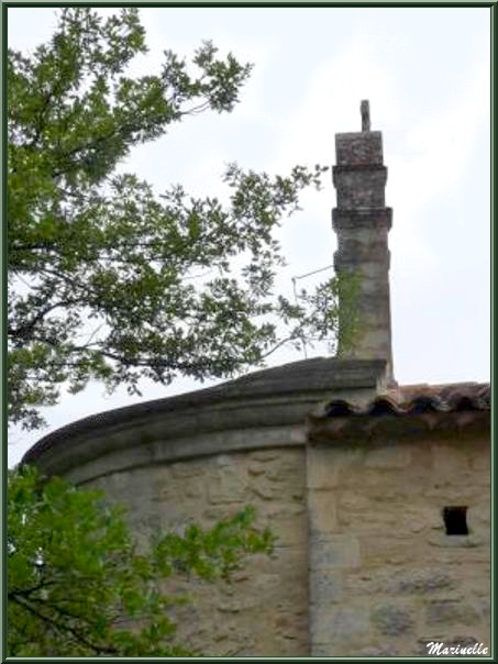 Abside primitive de la Chapelle Saint Véran à Goult, Lubéron - Vaucluse (84)