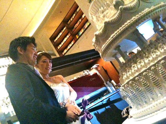 2011年5月　Yoshiki&Rieさん2次会　スピーチは手短に、お二人の幸せは末永く。by 土屋