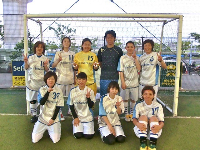 2011年6月　セレゾン6アイにて香川選手と。