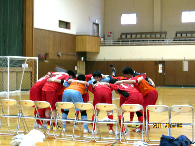 2011年5月8日　男子府リーグ第2節　後半開始！フッサオッサ！！