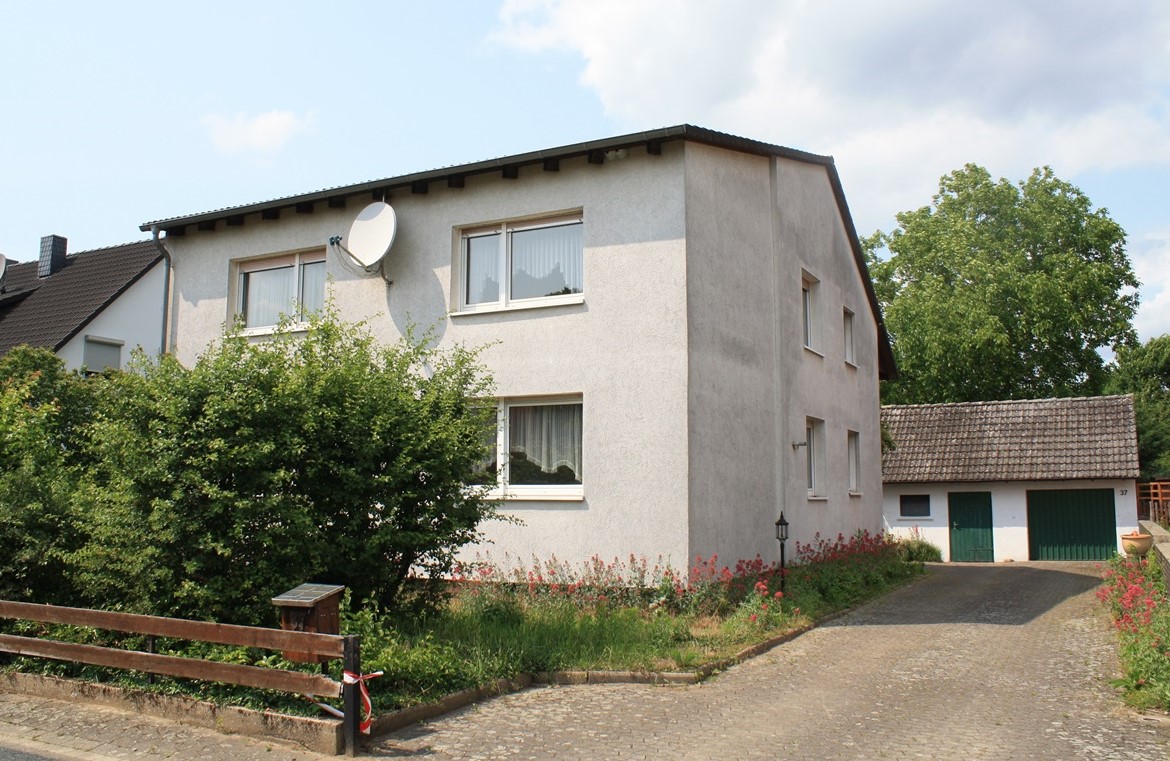 Zweifamilienhaus in Peine / Essinghausen