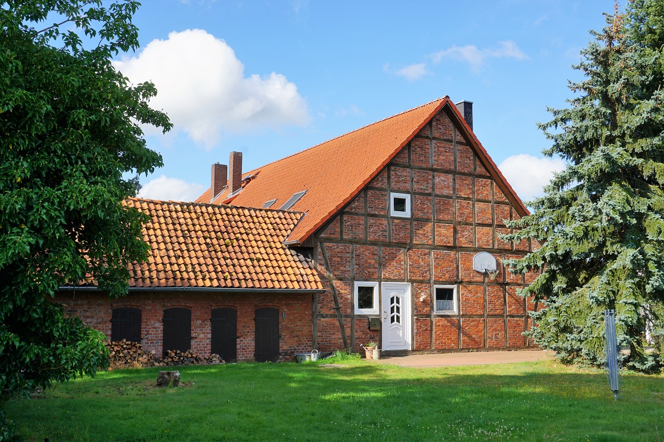 Ein- bis Zweifamilienhaus in Edemissen / Wehnsen