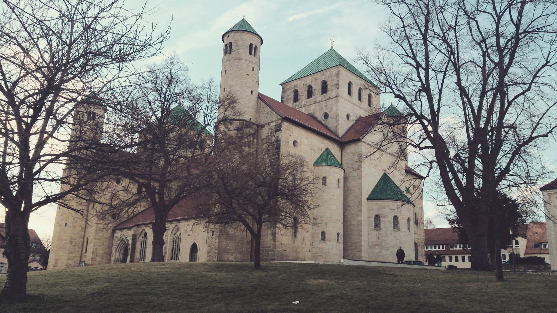 ~ Bild: Michaeliskirche in Hildesheim (St. Michael), Februar 2014 (edited) ~