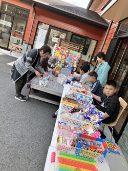 子ども店員「駄菓子屋さん」2024年4月1日～5日(5日間)開催