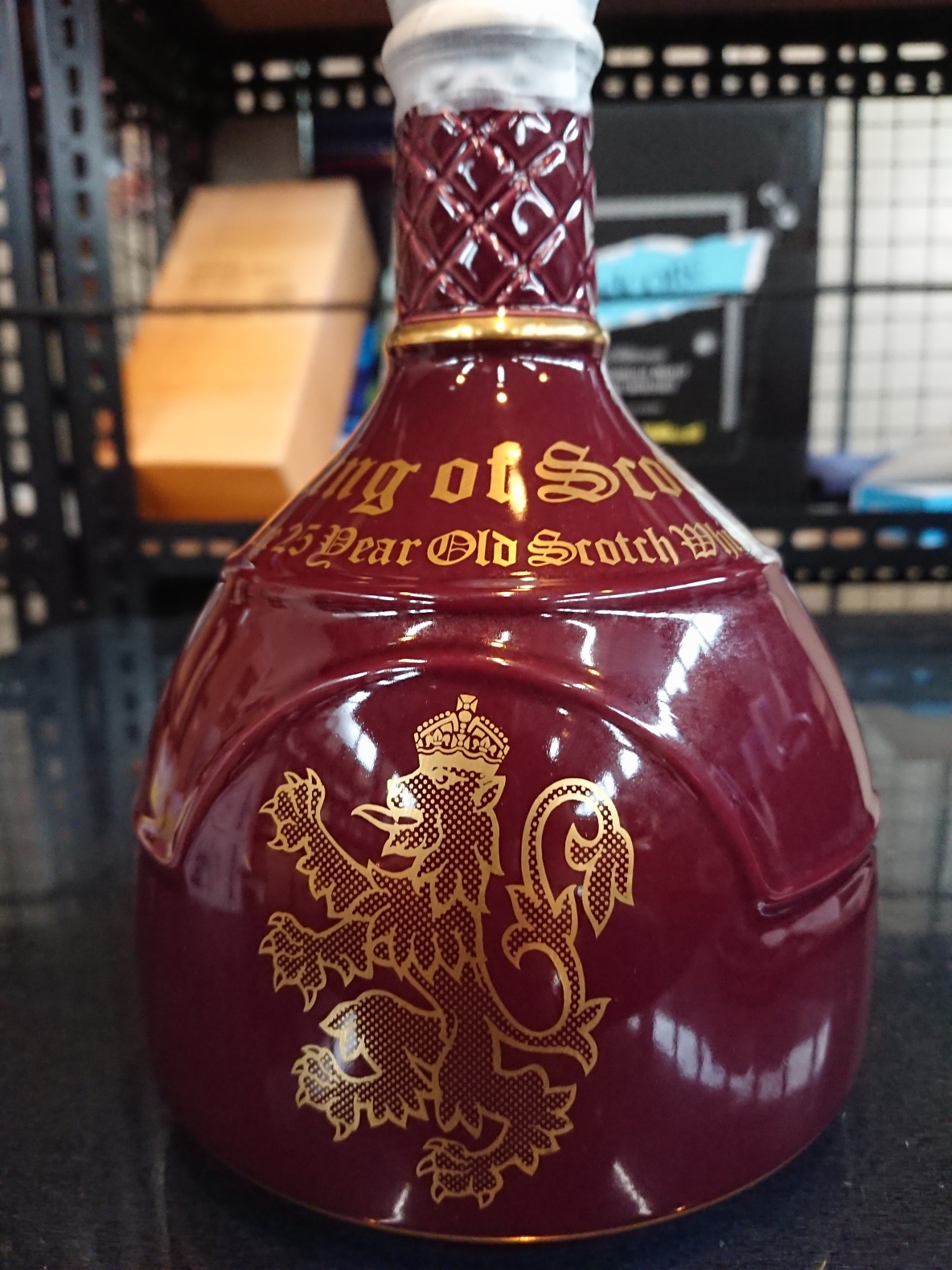 キング オブ スコッツ 25年 陶器ボトル King of Scots Rare 25 year old scotch graffiti