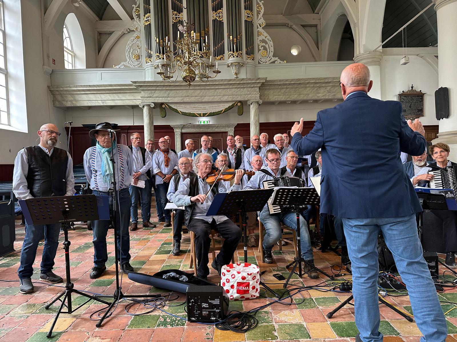 Sfeervol voorjaarsconcert in Makkum