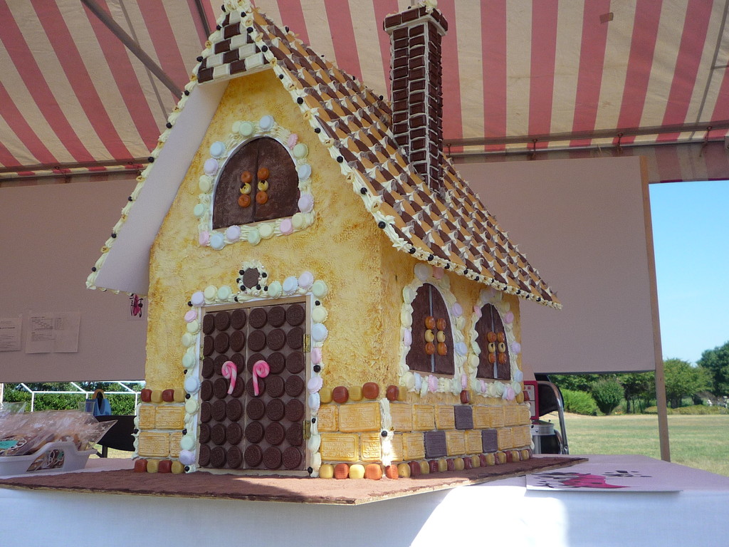 2010年度制作のスイーツデコのお菓子の家