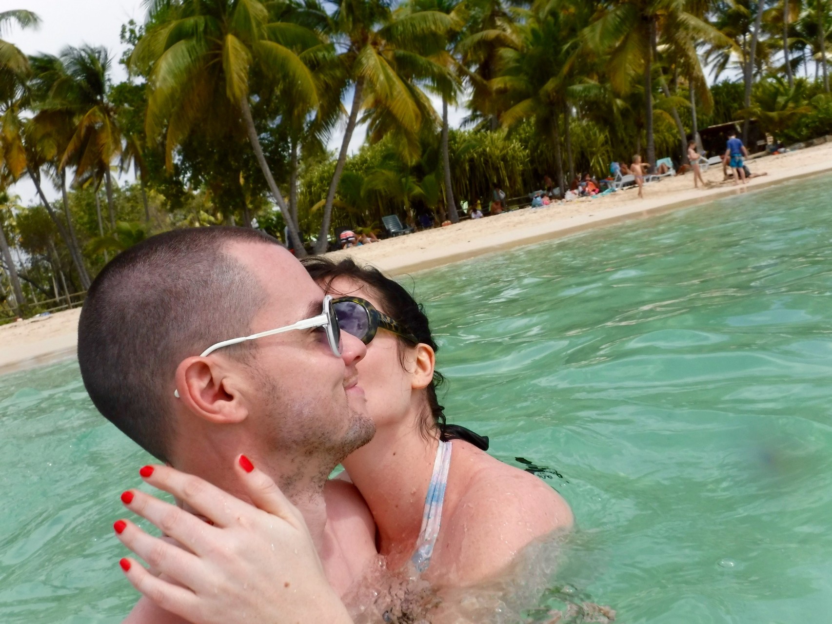 Quoi de mieux qu'un bisou dans une eau à 28°