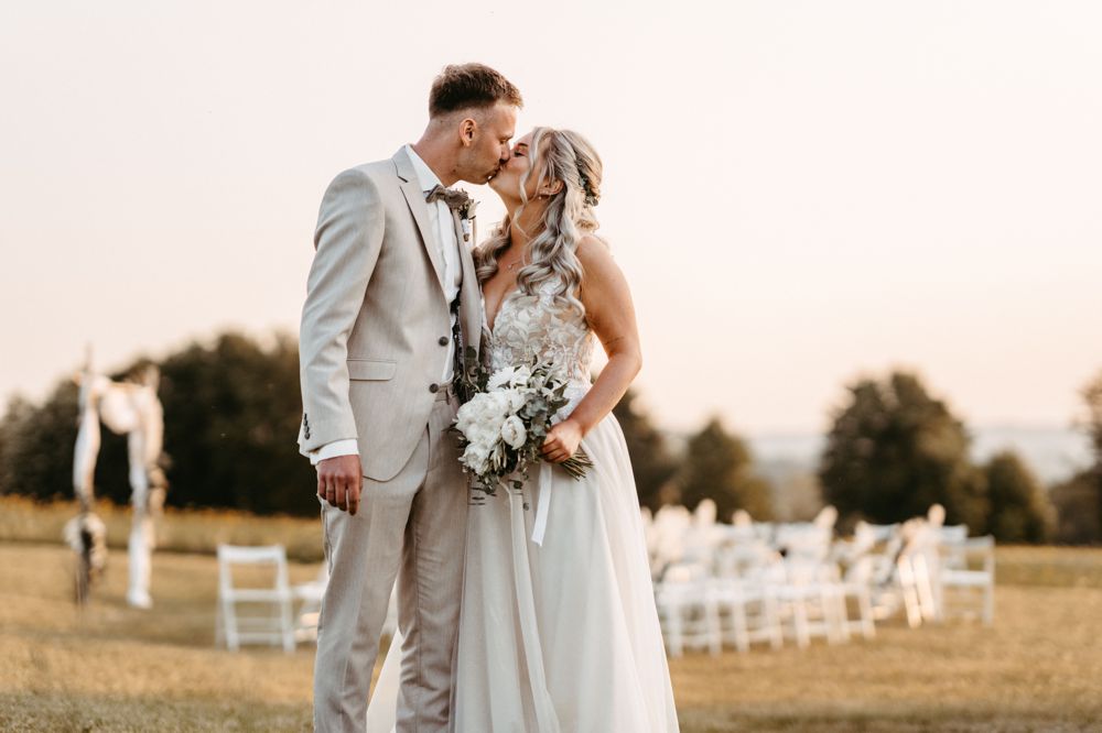 heiraten, erzgebirge, fotograf, Scheunenhochzeit, freie trauung