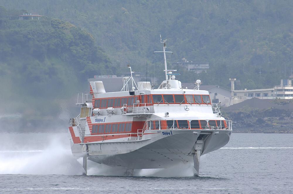 高速船トッピー＆ロケットが共同運航になりました。 - YAKUSHIMA