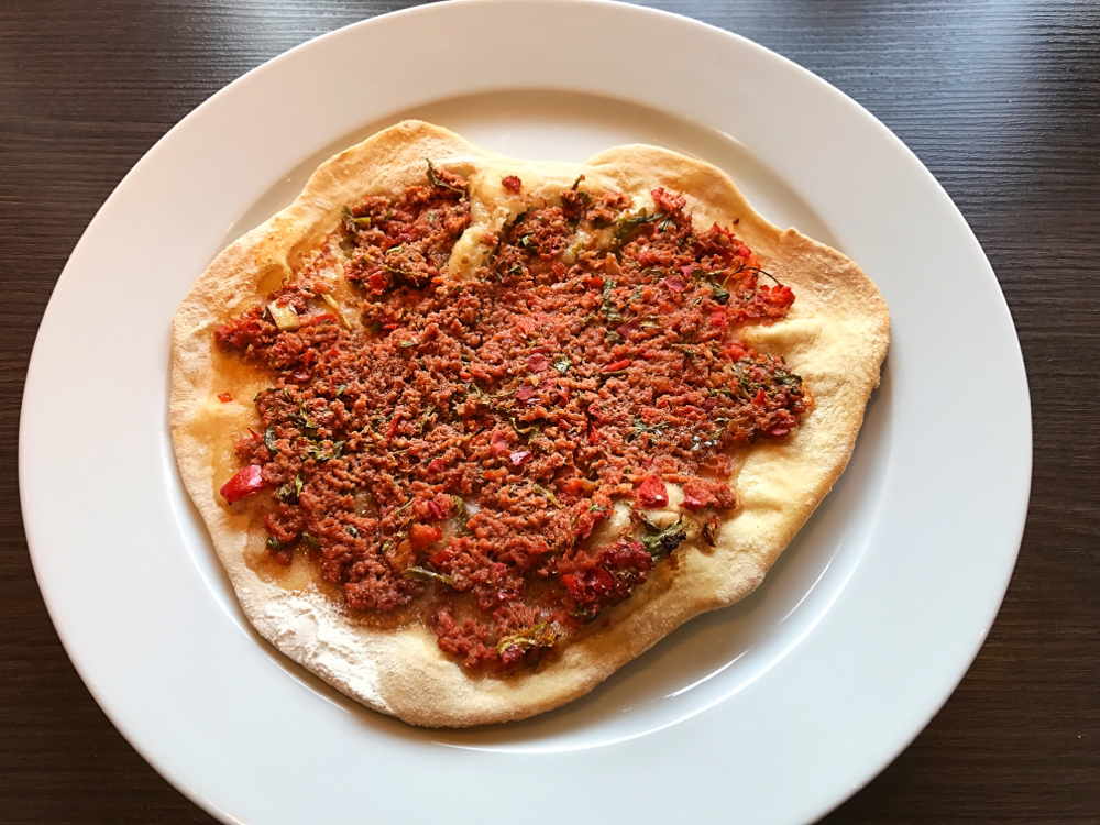 Lahmacun (türkische Pizza) - Barrybbq Grillblog