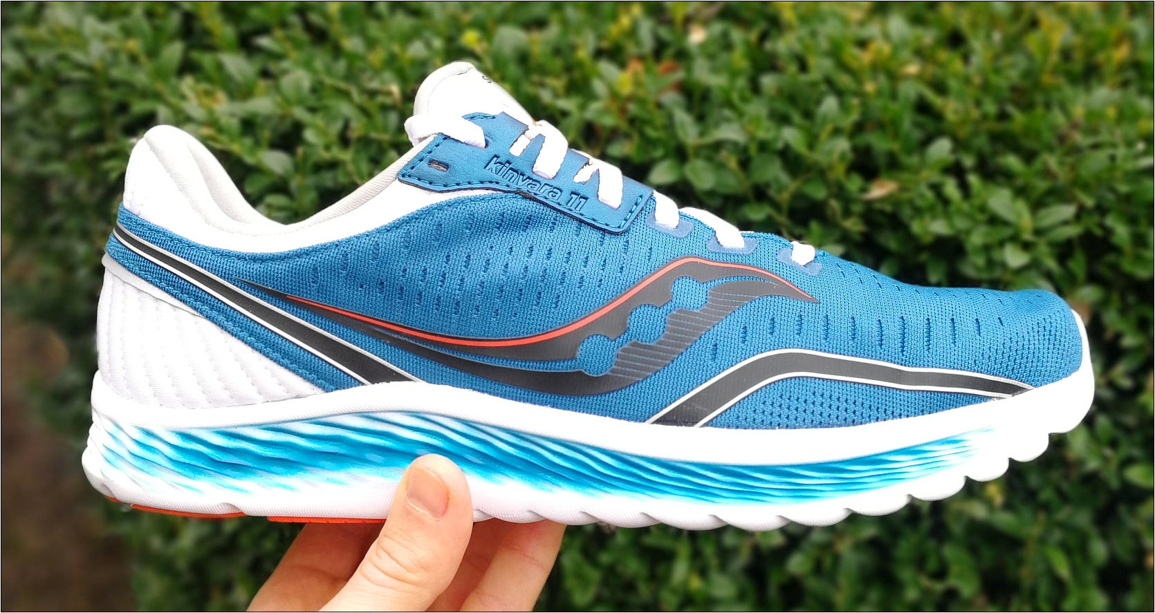 Saucony kinvara trainers clearance