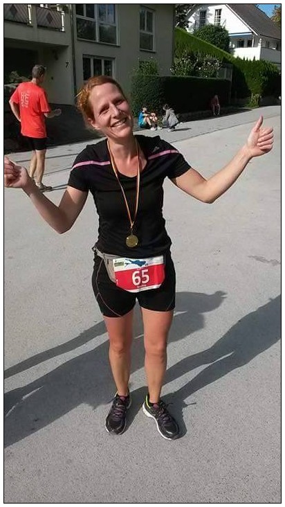 Ein irres Gefühl - Sophia direkt nach ihrem ersten Marathon.