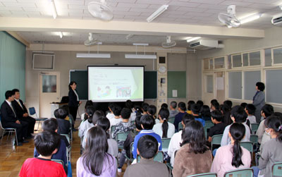 北名古屋市立白木小学校での講演会