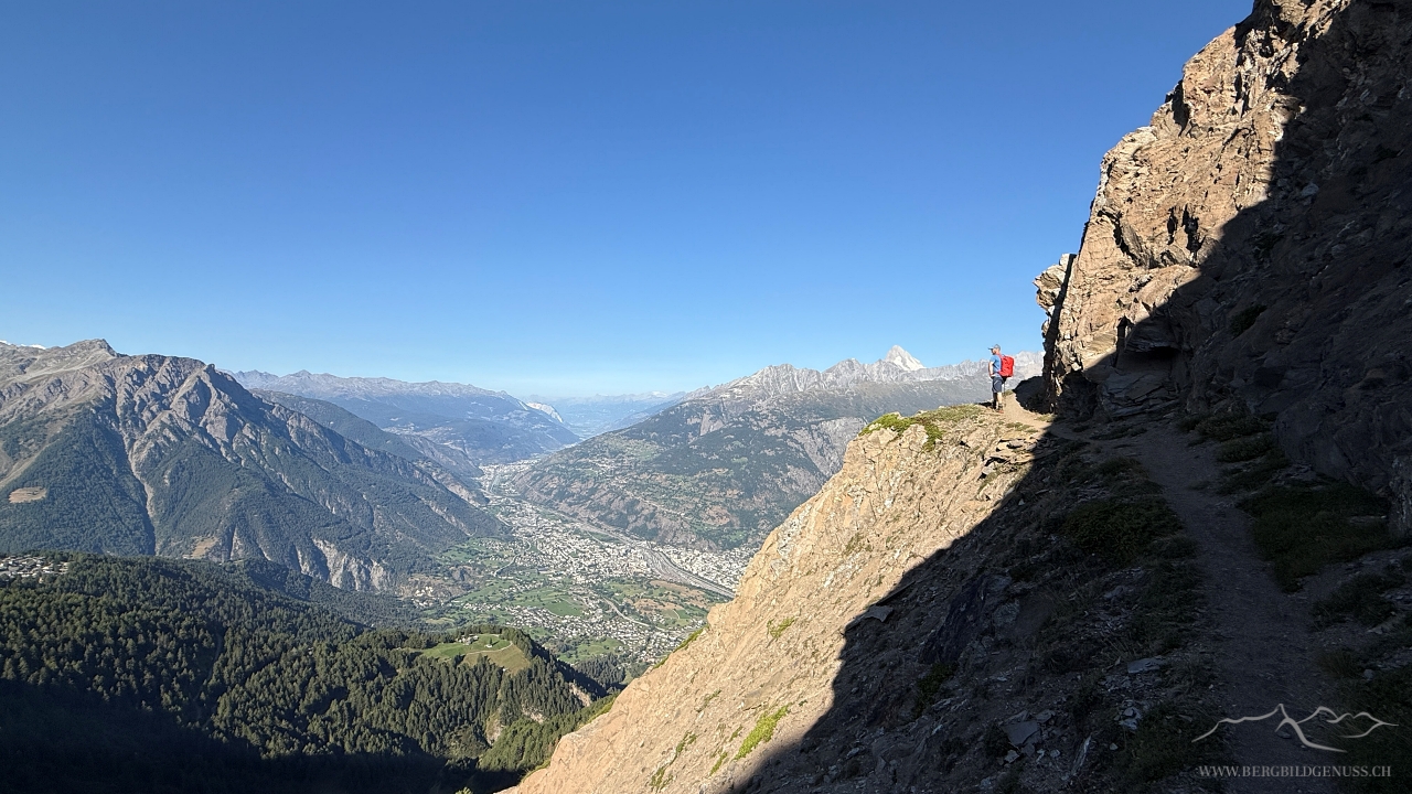Da muss man einfach immer wieder mal innehalten und die Aussicht geniessen!