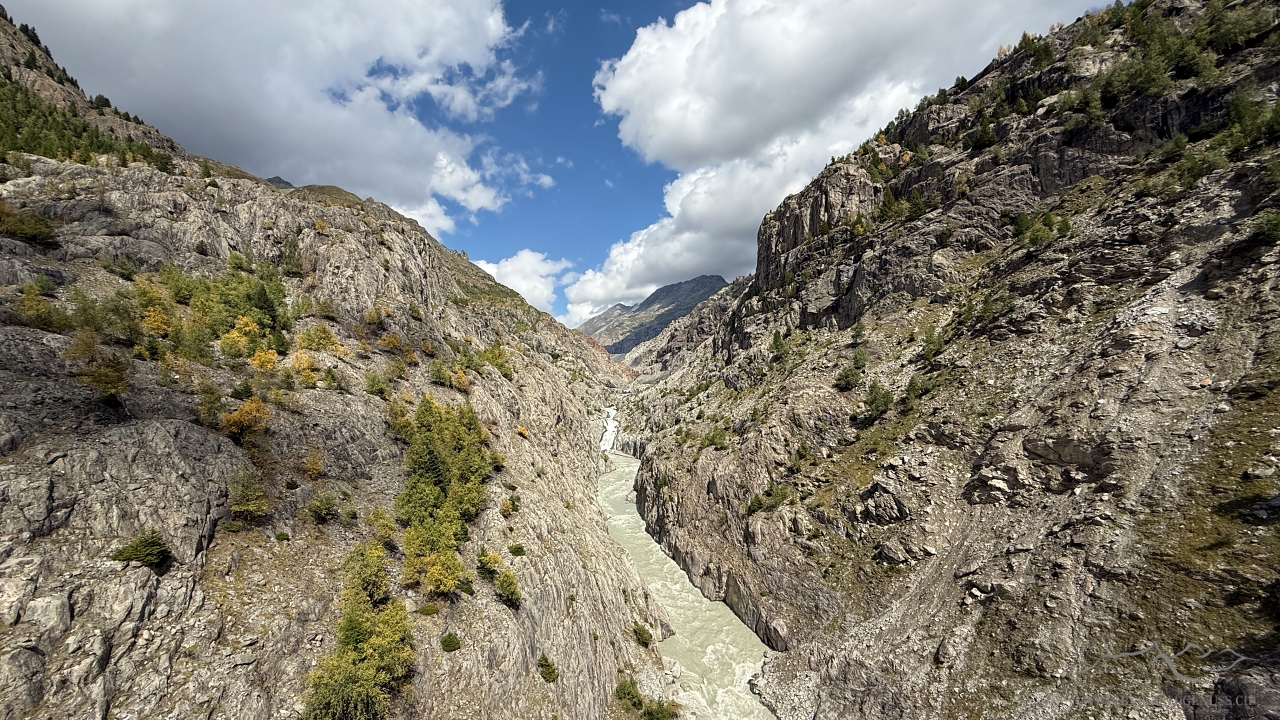 Massaschlucht II