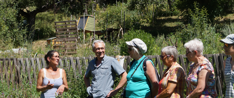 Faire découvrir le jardin; Expliquer l'intuitivité; Laisser la nature faire et en récolter les fruits... Toute une philosophie !
