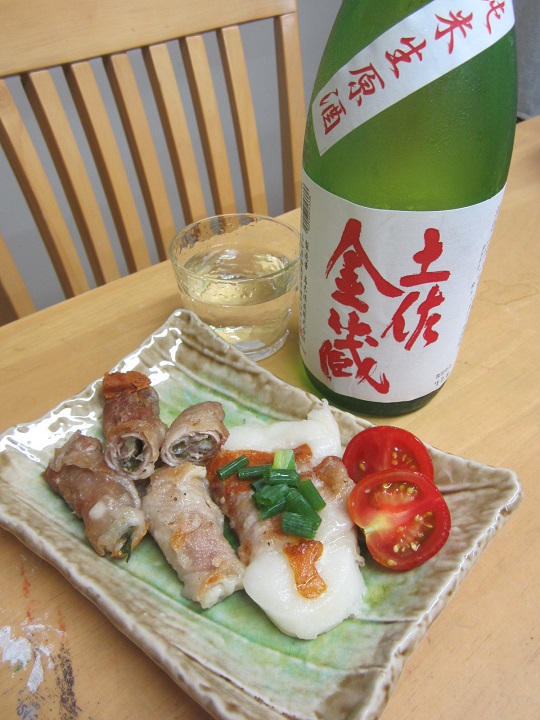 暑い夏は、よく冷えた土佐酒で家庭の味わいのお料理を～