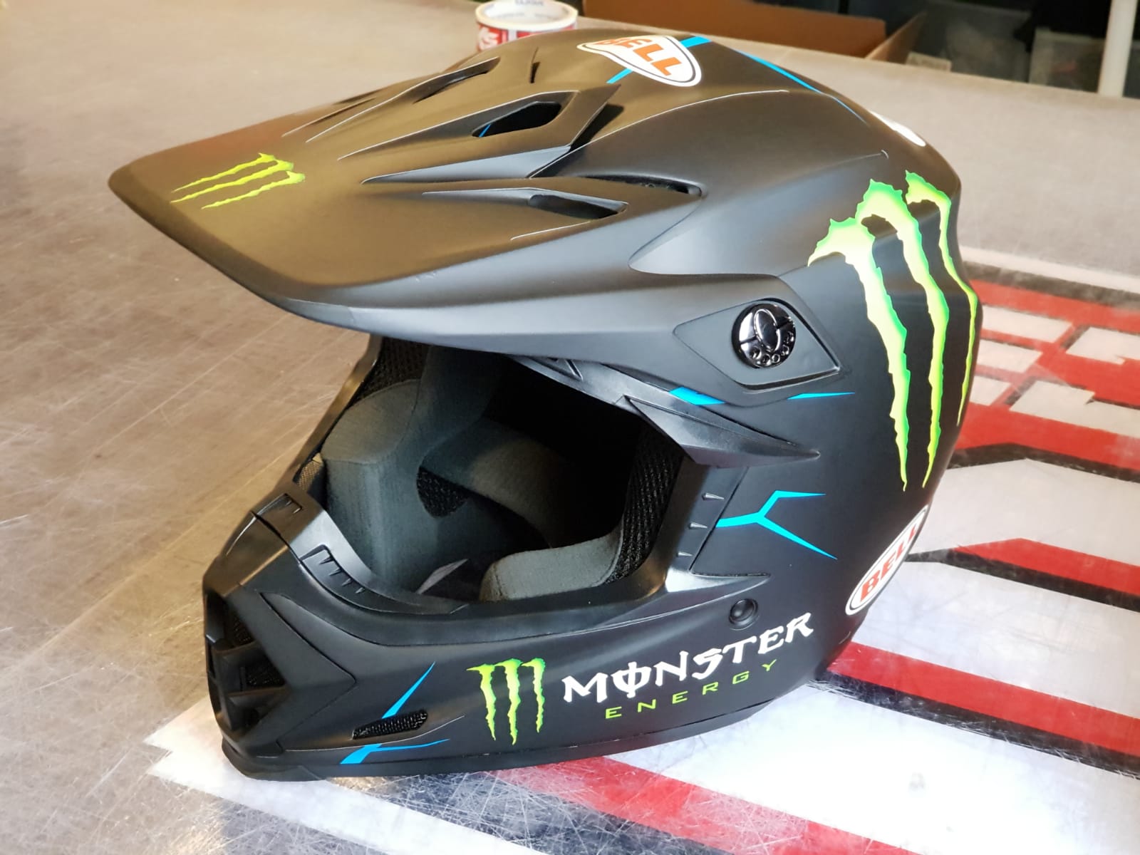BELL MOTO9 (MEDIUM) - Best Fitting MX Templates On the Market for all  Motocross Models!