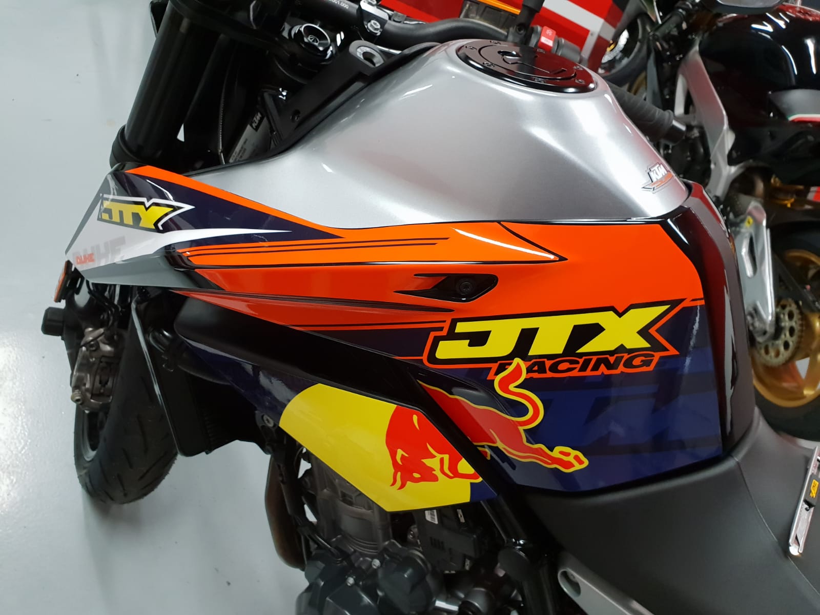 ktm 790 duke tft display free sample