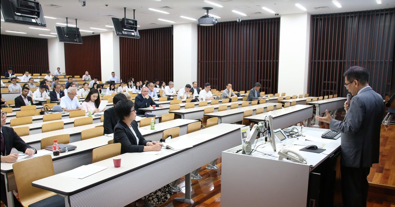第8回年次大会："企業と社会の戦略的コミュニケーション"