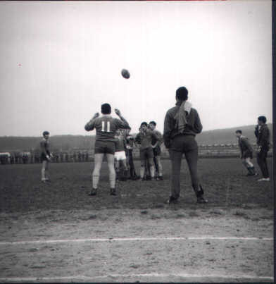 match rugby contre école de Nîmes