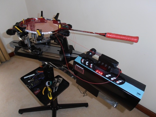 +/- 0.1lbs string tension setup accuracy