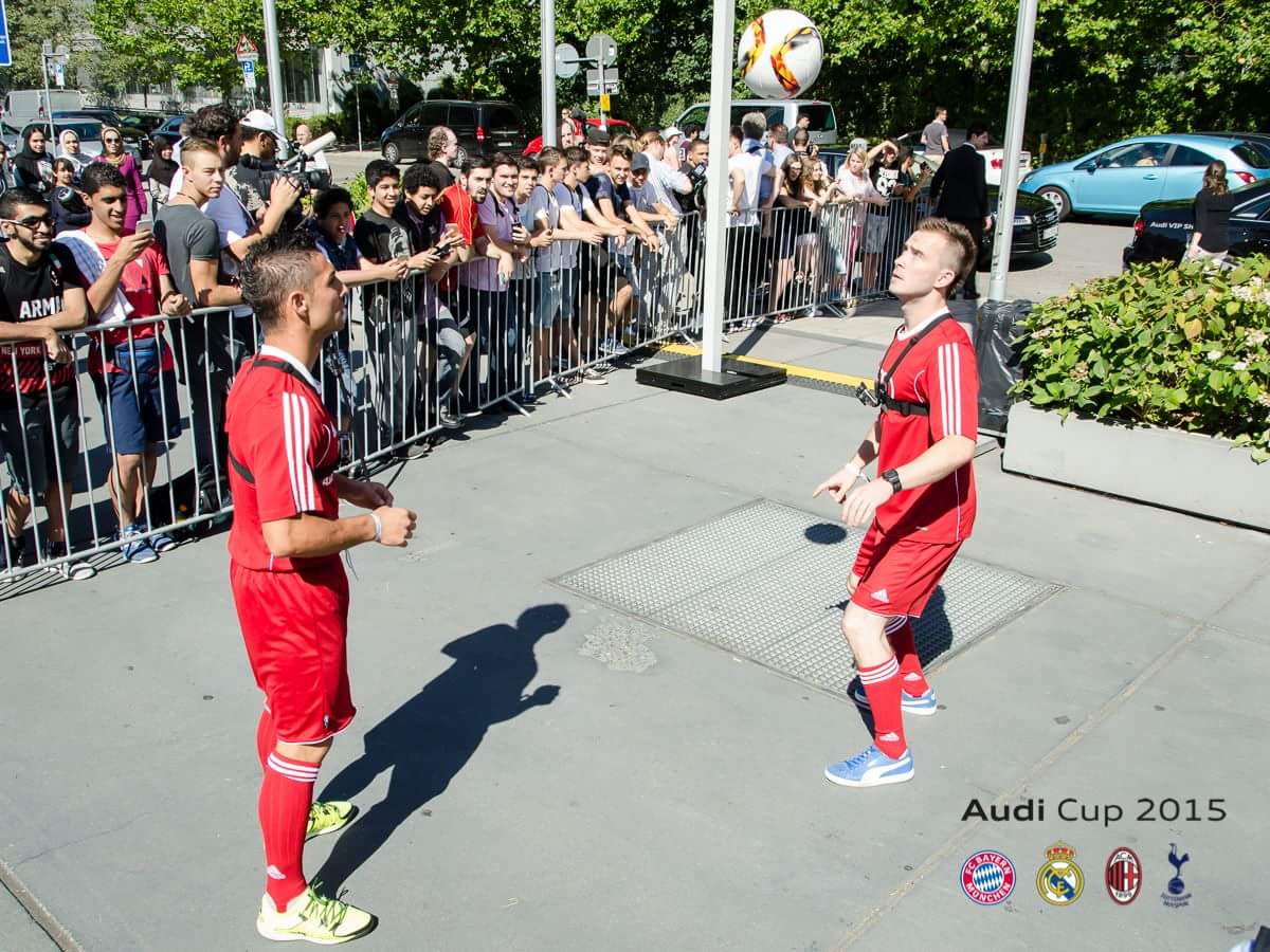 Fussball Freestyler beim Event