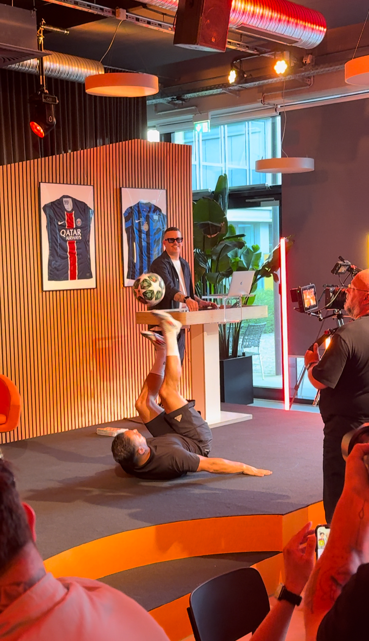 Fußballl Freestyler für Firmenevents & Veranstaltungen