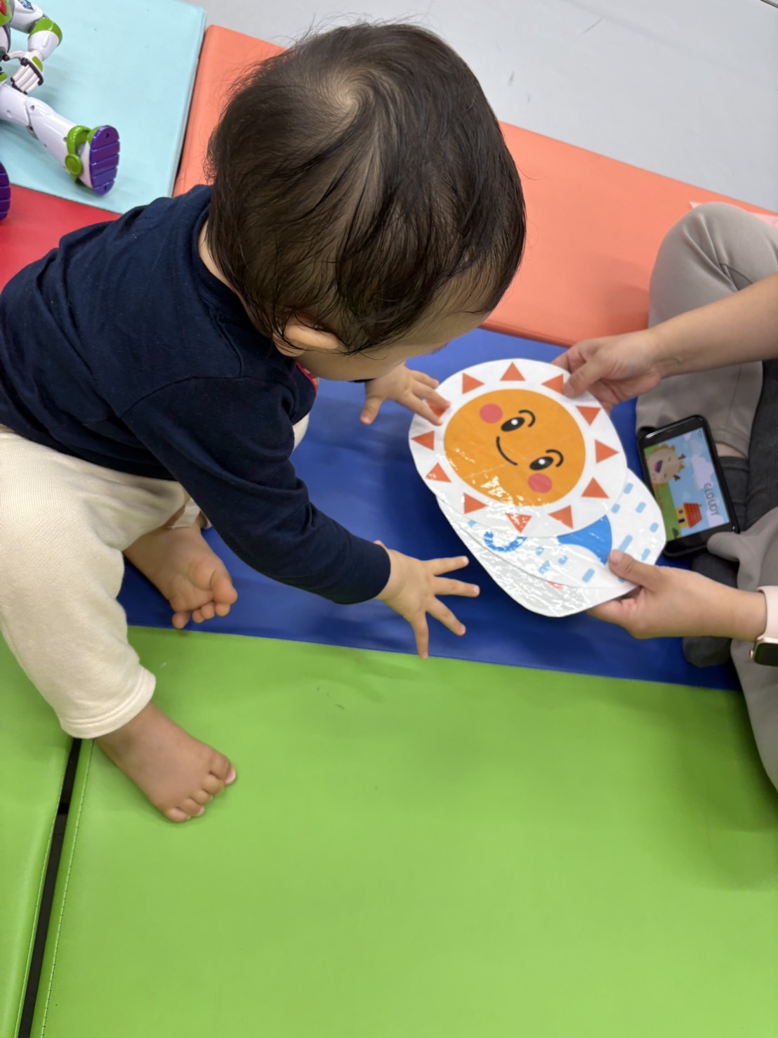 お歌を聞いて楽しく英語を学びます