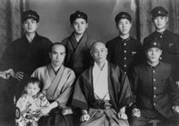 Choki sensei (front, center) in his latter years, 1942