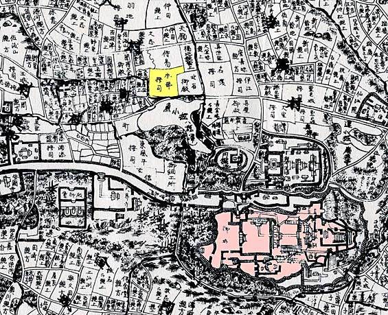 Shuri Castle (pink) and the residence of the Motobu Udun (yellow), 18th century